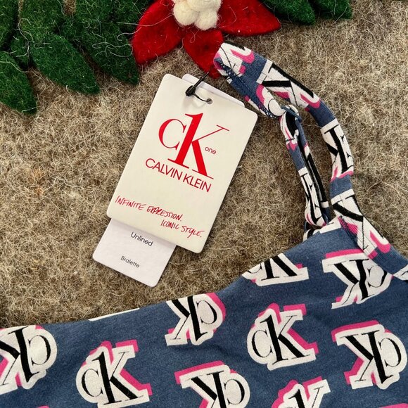 NWT Calvin Klein Women’s Logo Blue & White Unlined Sports Bralette - Size M - Picture 4 of 5